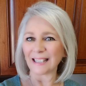 Meet your Posher, Janine